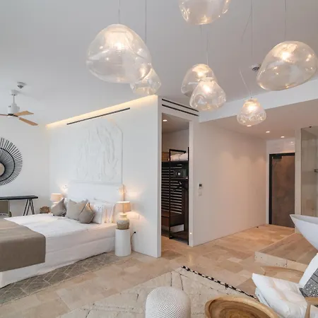 Chinka By Astor Garden - Adults Only Hotel