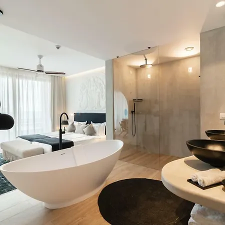 Chinka By Astor Garden - Adults Only Готель